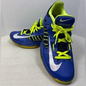 Nike Hyperdunk Basketball Shoes in Blue & Neon Yellow